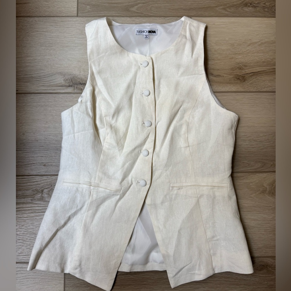 Fashion Nova Cream Button-Up Blouse